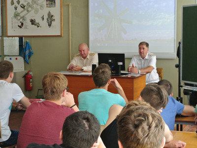 Провели урок мужества посвященный Дню ВМФ - Фото 1