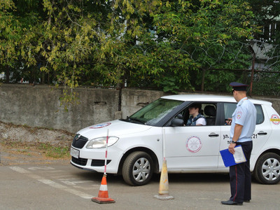 Экзамен на получение водительских прав категории B сдали 100 процентов! - Фото 1