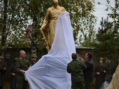 Открытие памятника воинам ОСОАВИАХИМ - Фото 1