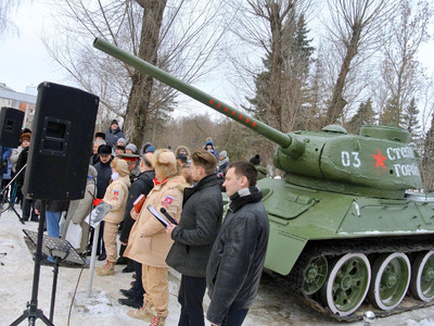 Открытие памятника Т-34 - Фото 1
